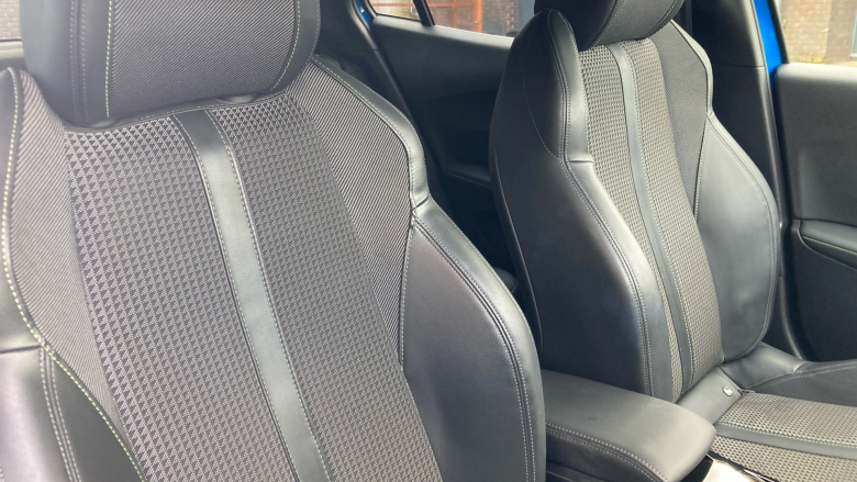 Peugeot 2008 100kW GT 50kWh 5dr Auto Electric Estate